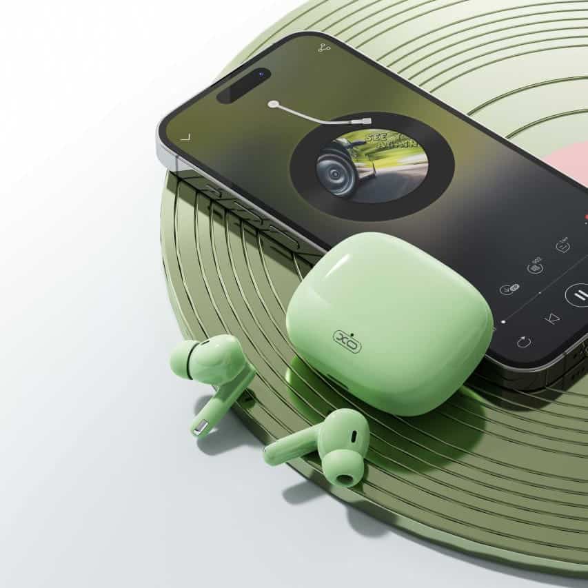 Tai nghe AirPods Pro chính hãng không dây với âm thanh sống động, kết nối nhanh và ổn định.